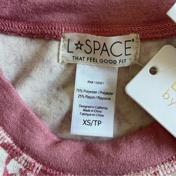 New! L*Space Hayes pullover cream and pink star print crewneck nwt 30776 - Picture 7 of 8